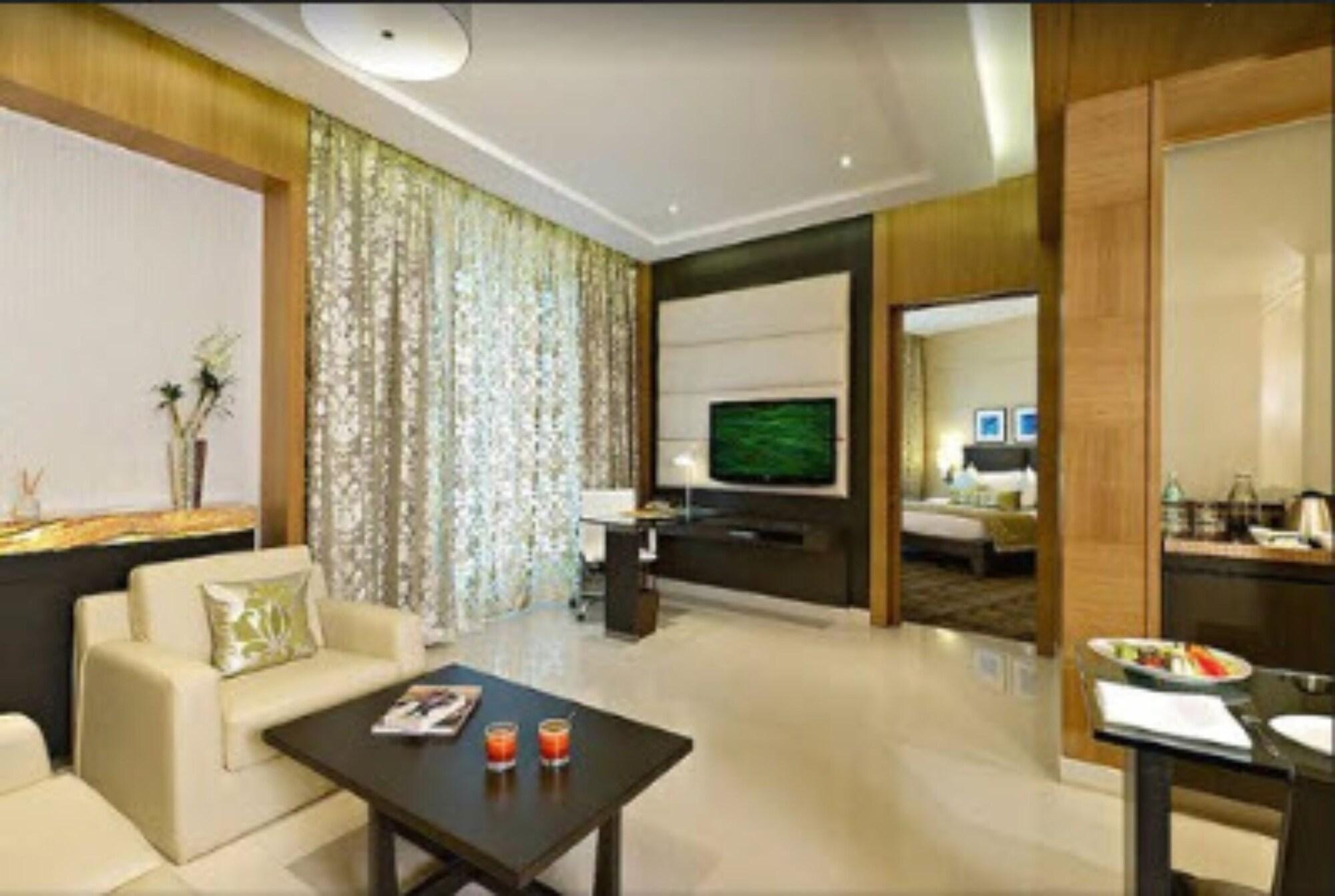 Meluha - The Fern Hotell Mumbai Exteriör bild