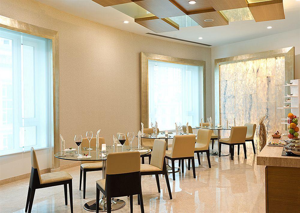 Meluha - The Fern Hotell Mumbai Exteriör bild